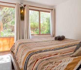 Queen Room with Garden View