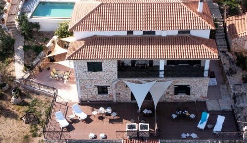 Standard Villa - Beach Front