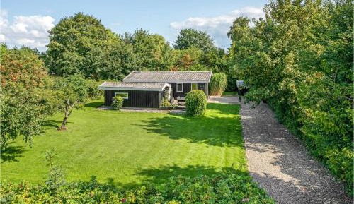 Four-Bedroom Holiday Home