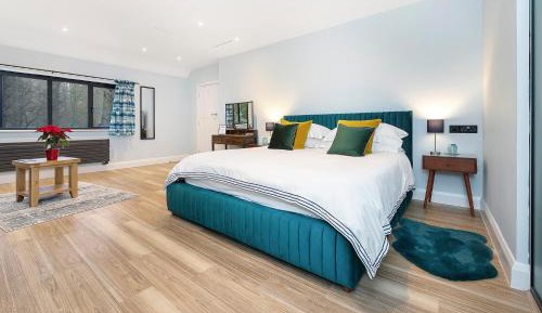 Suite with Garden View