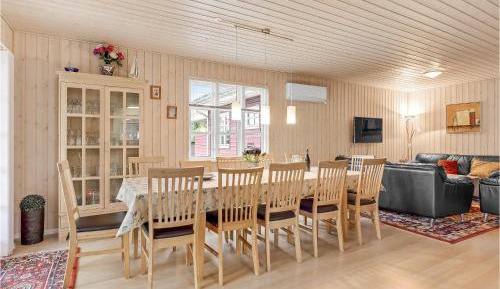 Four-Bedroom Vacation Home