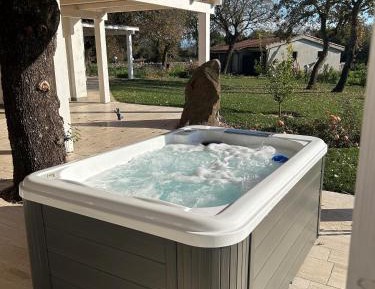 Deluxe Double or Twin Room with Garden View
