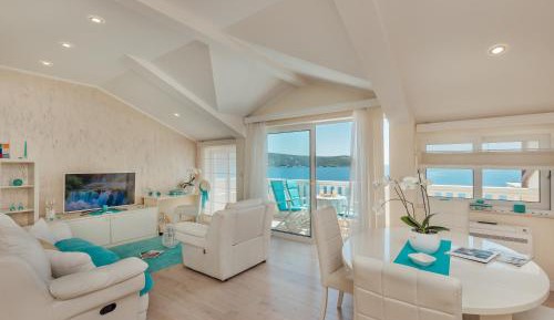 Two bedroom apartment with Balcony