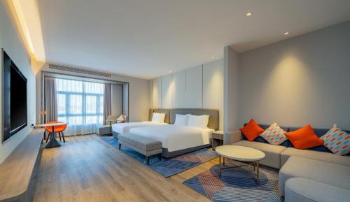 Standard King Room with One Kids Bed
