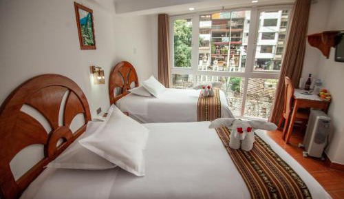 Triple Room with Mountain View