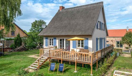Three-Bedroom Holiday Home 