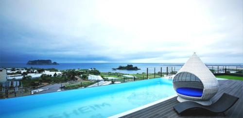 Standard Double Room with Sea View