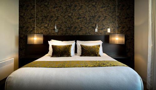 One-Bedroom Apartment with Spa Bath