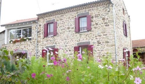 Holiday Home (6 Adults)