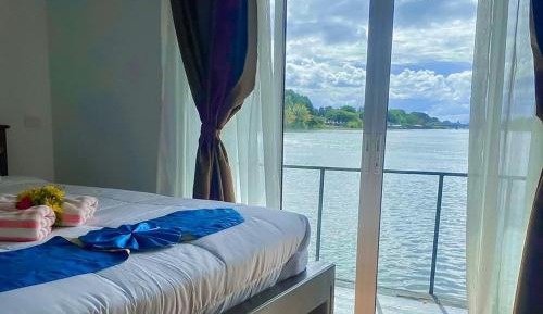 Superior Double Room with River View
