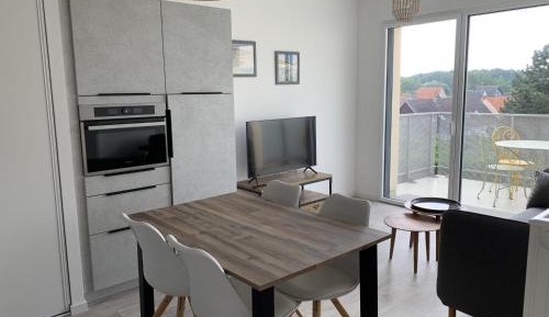 Apartment (4 Adults)