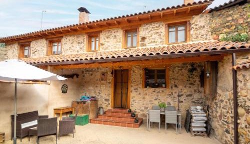 Two-Bedroom Holiday Home