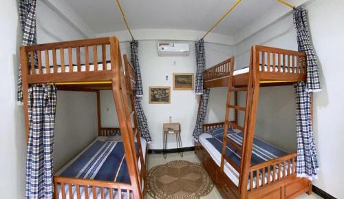 Single Bed in Mixed Dormitory Room