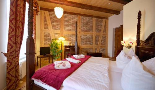 Junior Suite with Lake View
