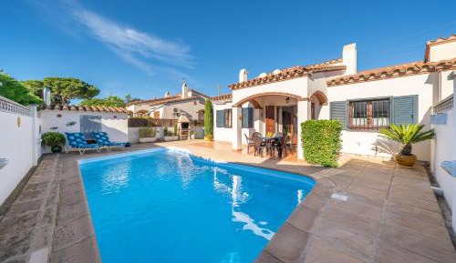 Villa with Private Pool