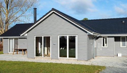 Four-Bedroom Holiday Home