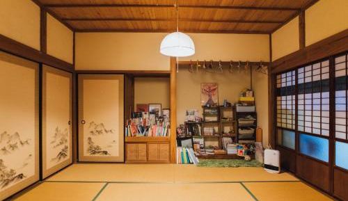 Japanese-Style Quadruple Room