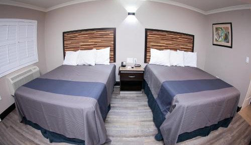 Double Room - Non-Smoking 