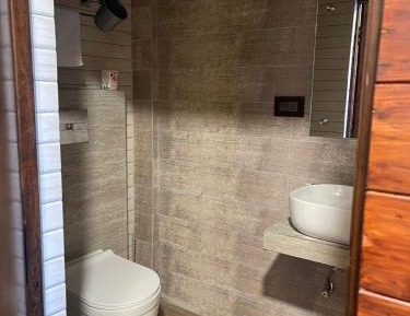 Comfort Triple Room with Shower