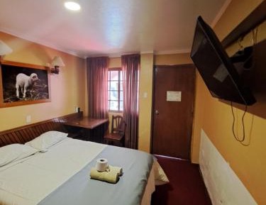 Single Room with Private Bathroom