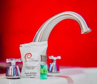 Studio with Spa Bath