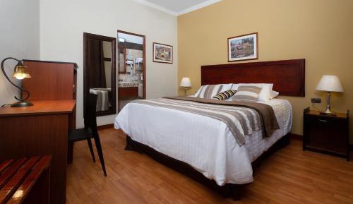 Queen Room