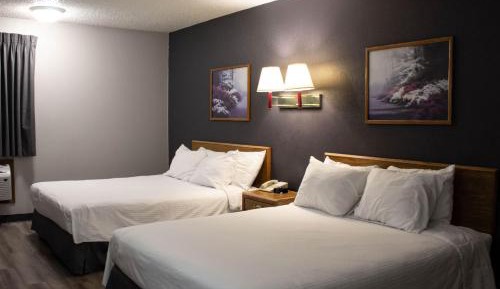 Double Queen Room - Non-Smoking