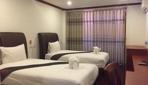 Deluxe Twin Room