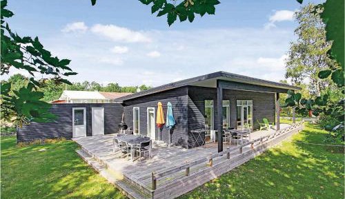 Four-Bedroom Holiday Home