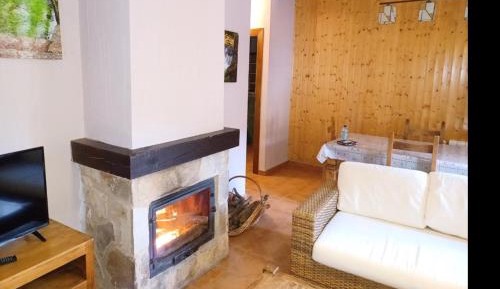Two-Bedroom Apartment (4 Adults)