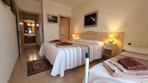 Deluxe Double Room with Extra Bed