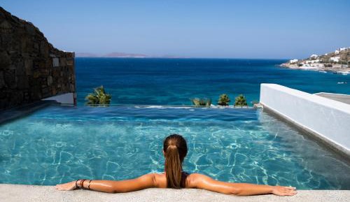 Deluxe Suite with Sea View & Infinity Private Pool