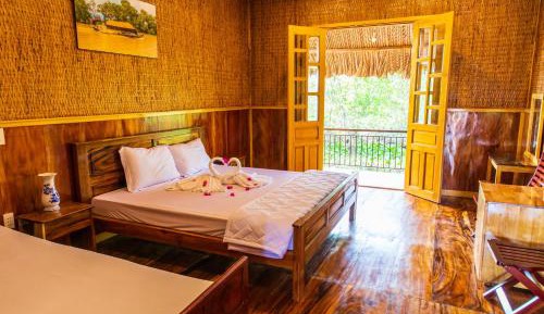Standard Twin Room with Garden View
