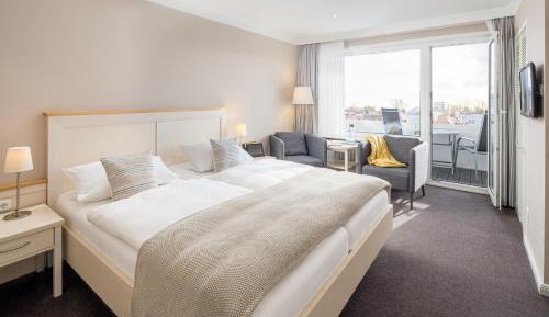 Standard Double Room with Balcony