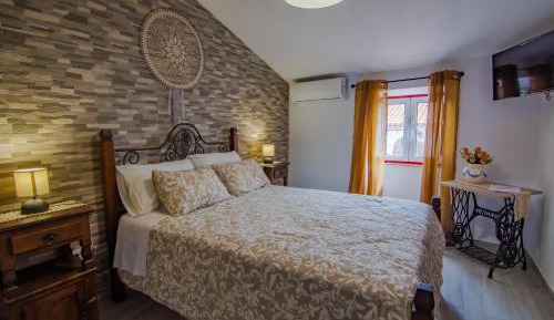Double or Twin Room with Private Bathroom