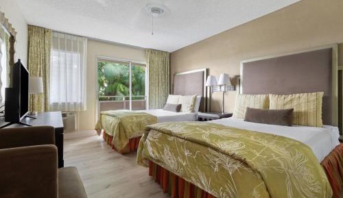 Standard One Bedroom Suite 2 Double Bed with Sofa Bed