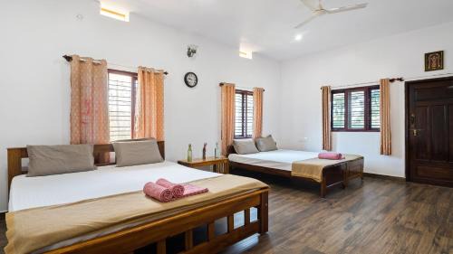 Classic Quadruple Room