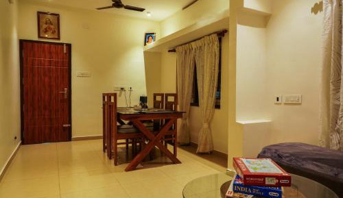 Quadruple Room with Private Bathroom