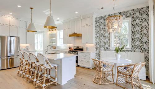 Four bedroom holiday home 