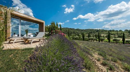 Junior Suite with Garden View