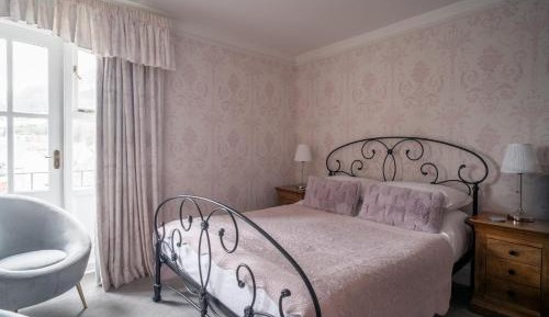 King Room with Balcony