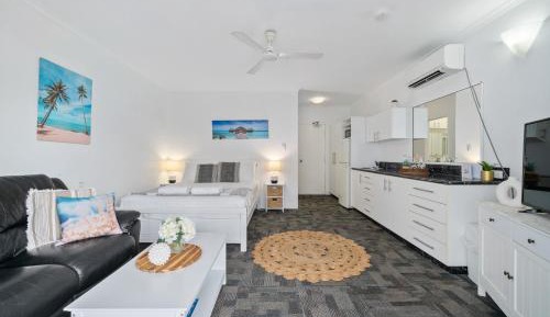 Double or Twin Room with Pool View