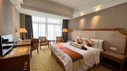 Executive Queen Room
