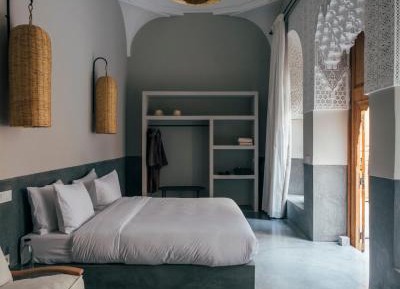 Deluxe Queen Room
