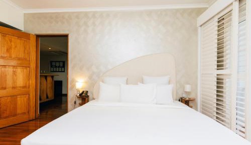 Fountain Wing Suite
