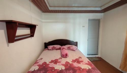 Single Room with Private Bathroom
