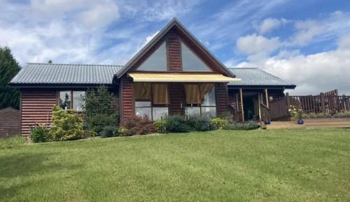 Four-Bedroom Holiday Home