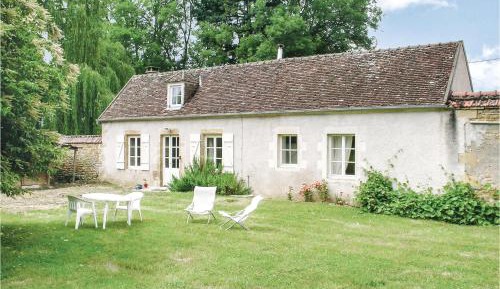 One-Bedroom Holiday Home