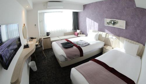 Standard Twin Room (2 adults)