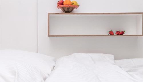 Double Room with Balcony and Shared Bathroom